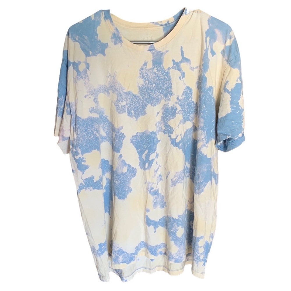 Calvin Klein Tee • Size XL